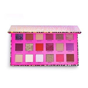 Passion Palette New Neutrals 18 Shades Eyeshadow Revolution Pro Pink Gold Warm
